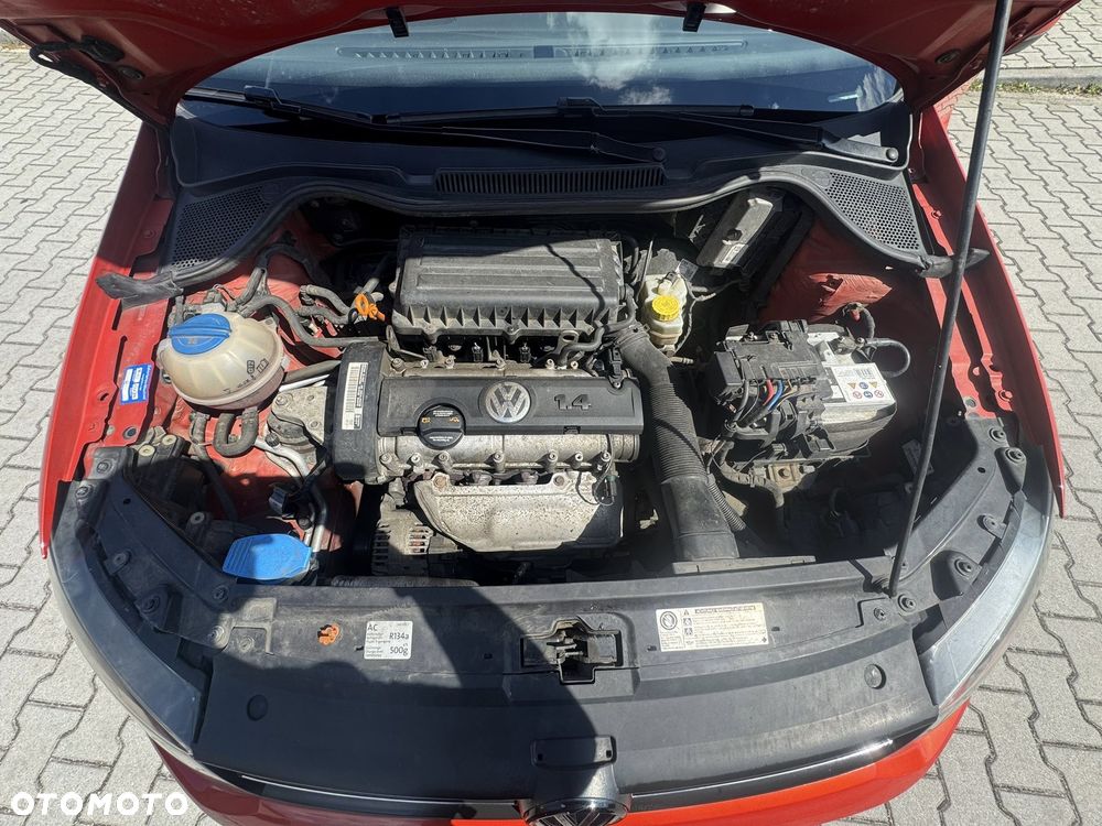 Volkswagen Polo 1.4 Comfortline - 28