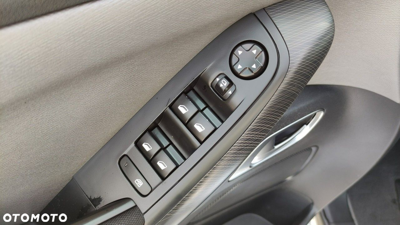 Citroën C4 Grand Picasso - 39
