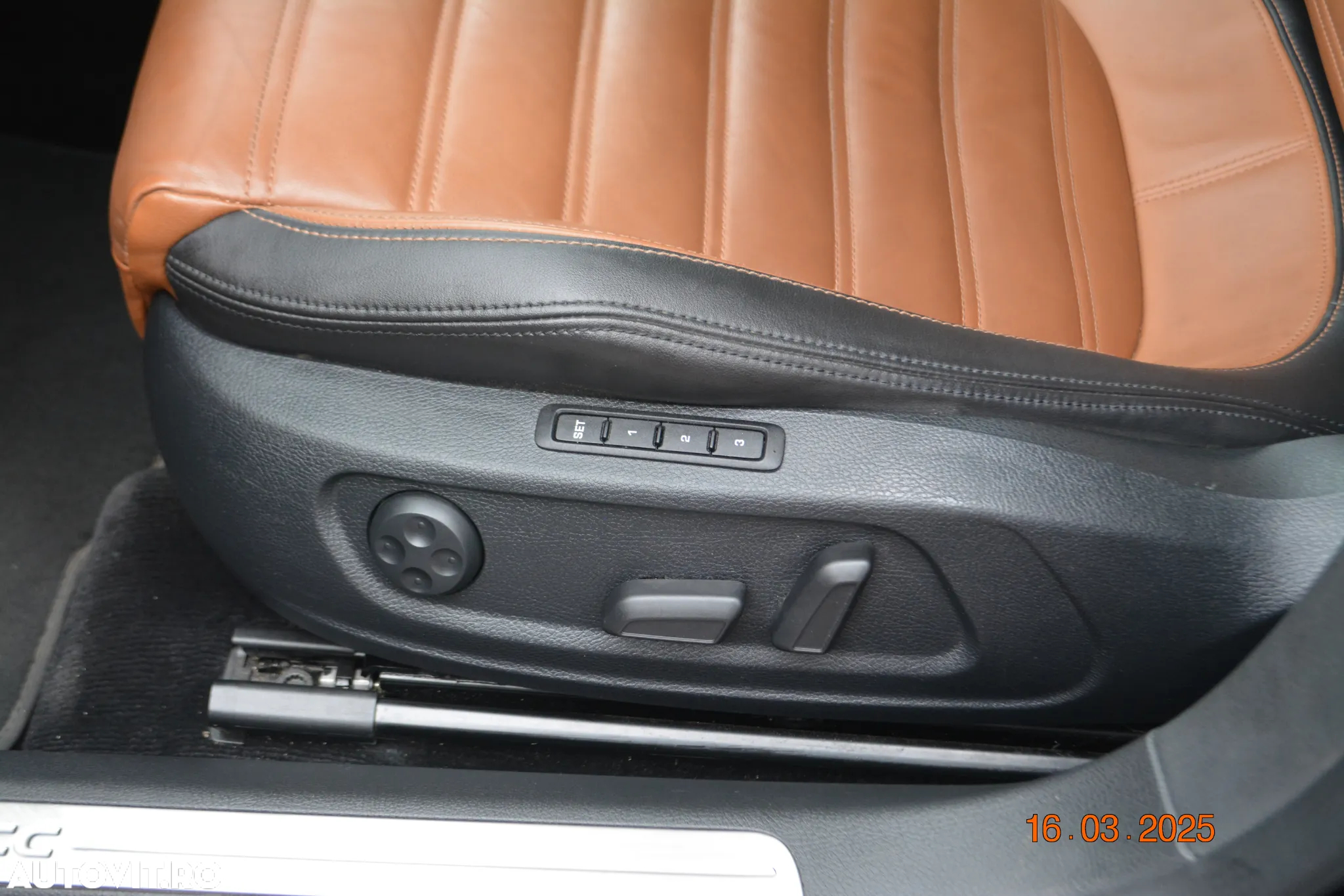 Volkswagen Passat CC 1.8 TSI DSG - 16