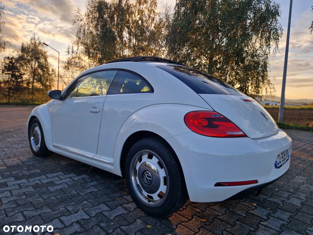 Volkswagen Beetle The 1.6 TDI DPF DSG - 21