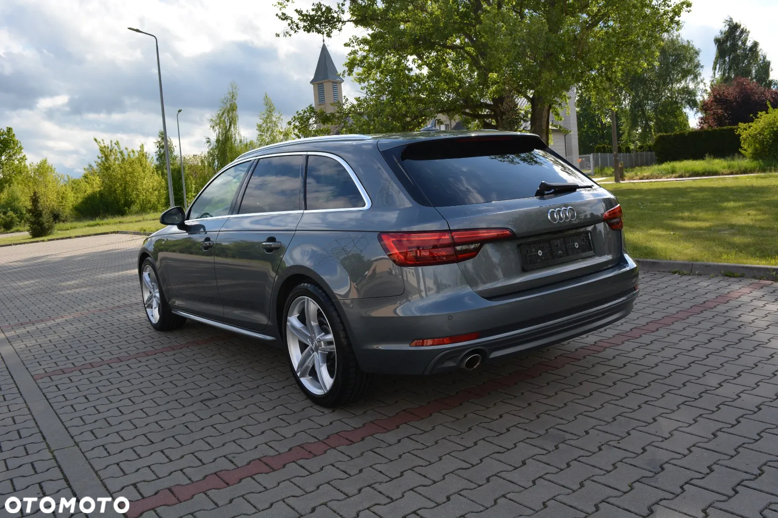 Audi A4 Avant 2.0 TDI DPF clean diesel S line Sportpaket - 34