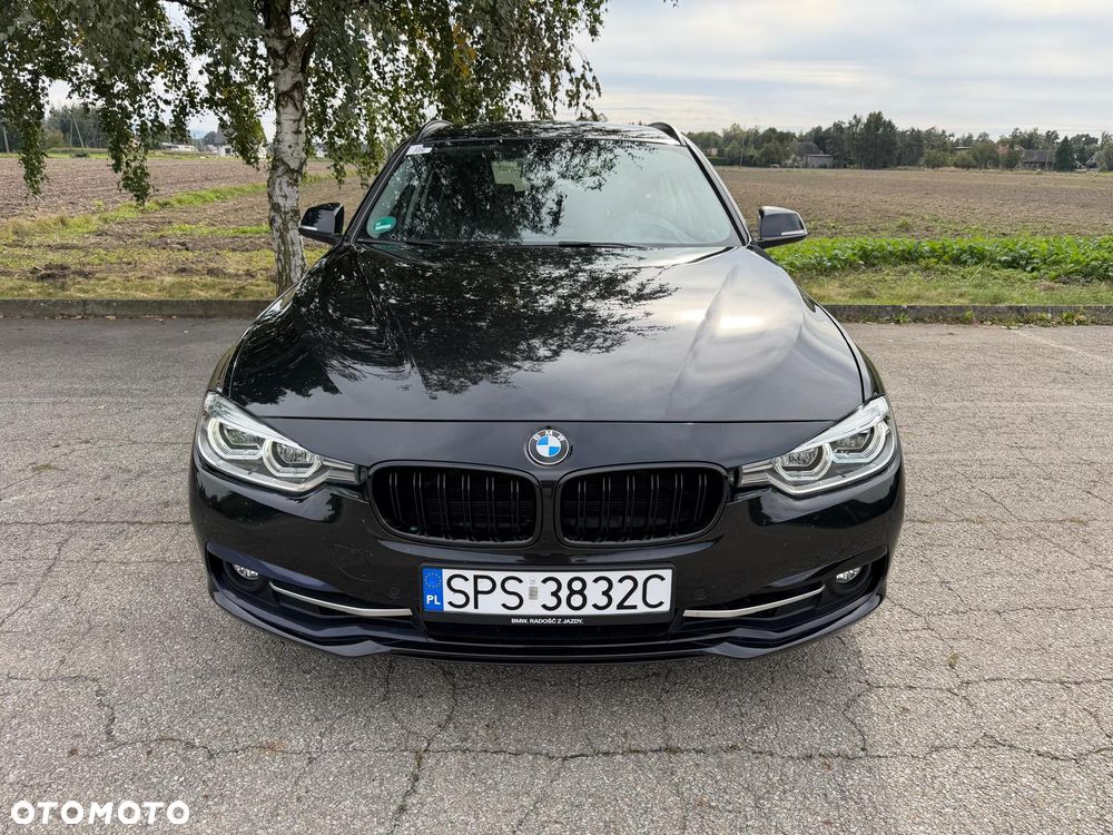 BMW Seria 3 320i xDrive Sport Line - 4