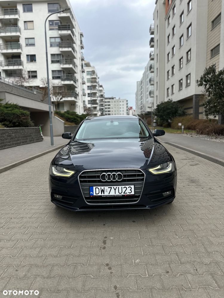 Audi A4 Avant 2.0 TDI Limited Edition Multitr - 2