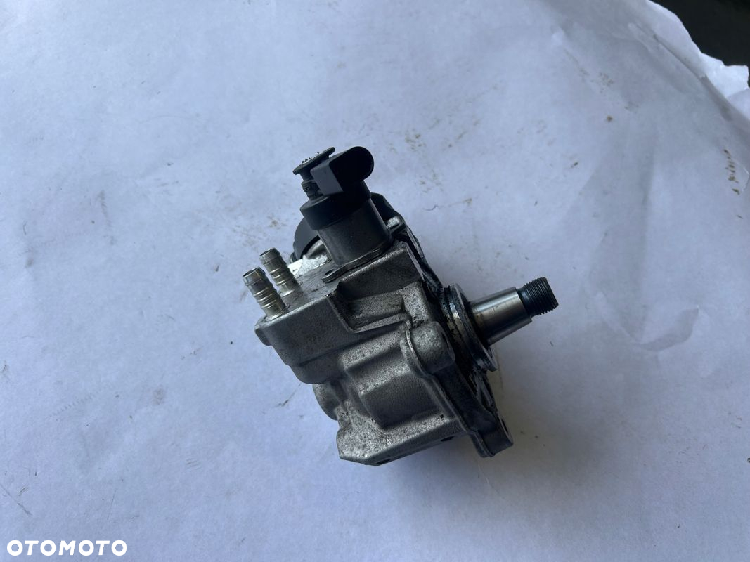 VW AUDI 1,6 2,0 TDI POMPA WTRYSKOWA 04L130755E 0445010538 - 2