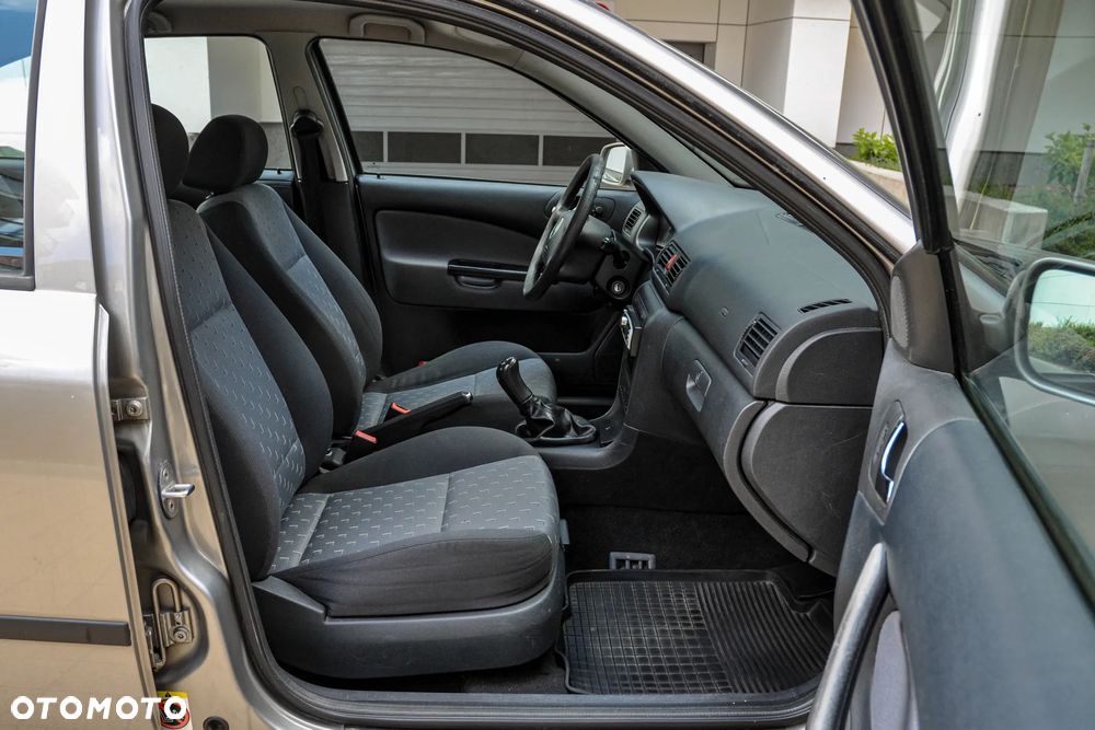 Skoda Octavia - 11