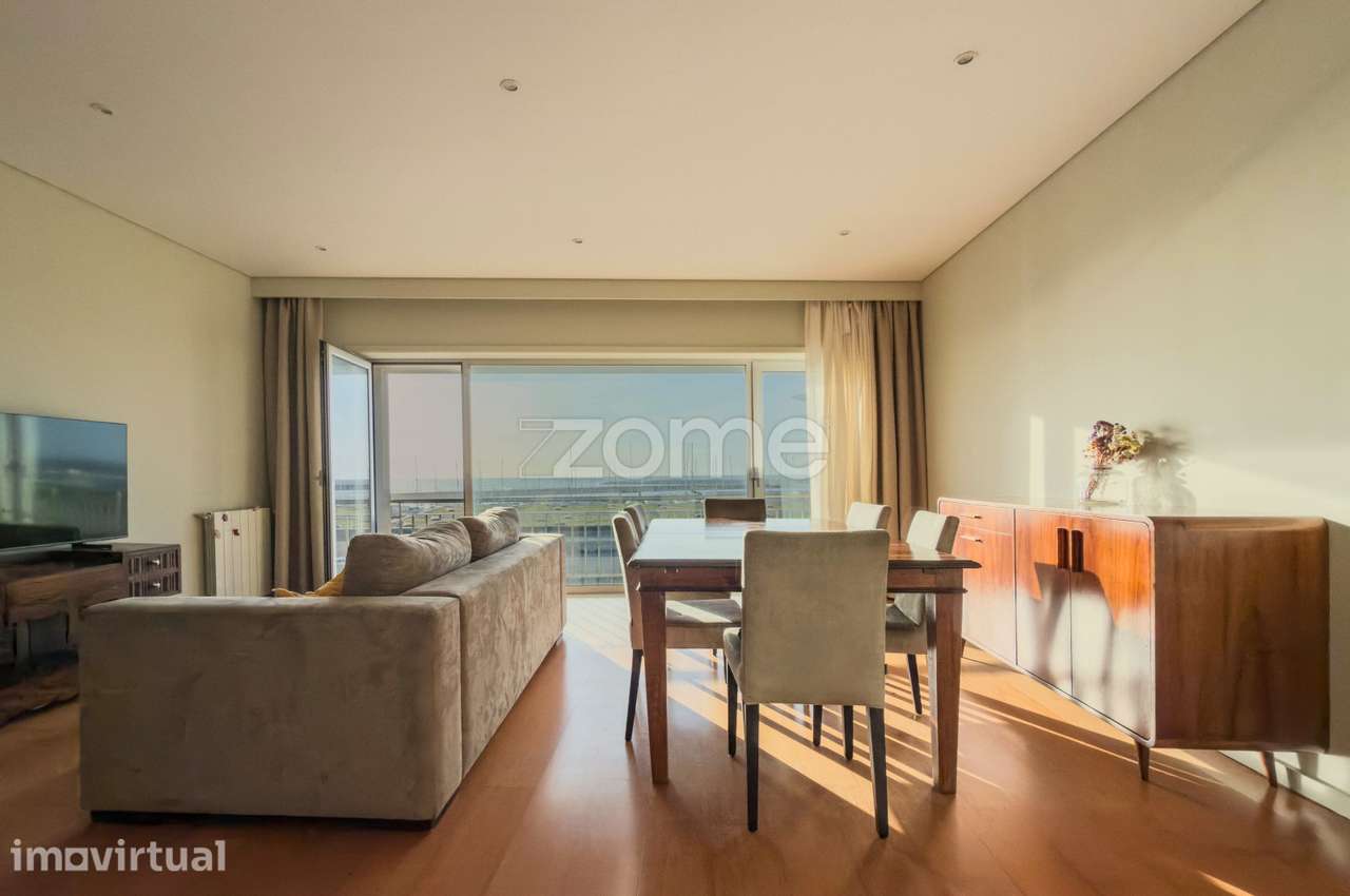 Apartamento T3 - Vila do Conde na Primeira Linha de Praia - Grande imagem: 2/27