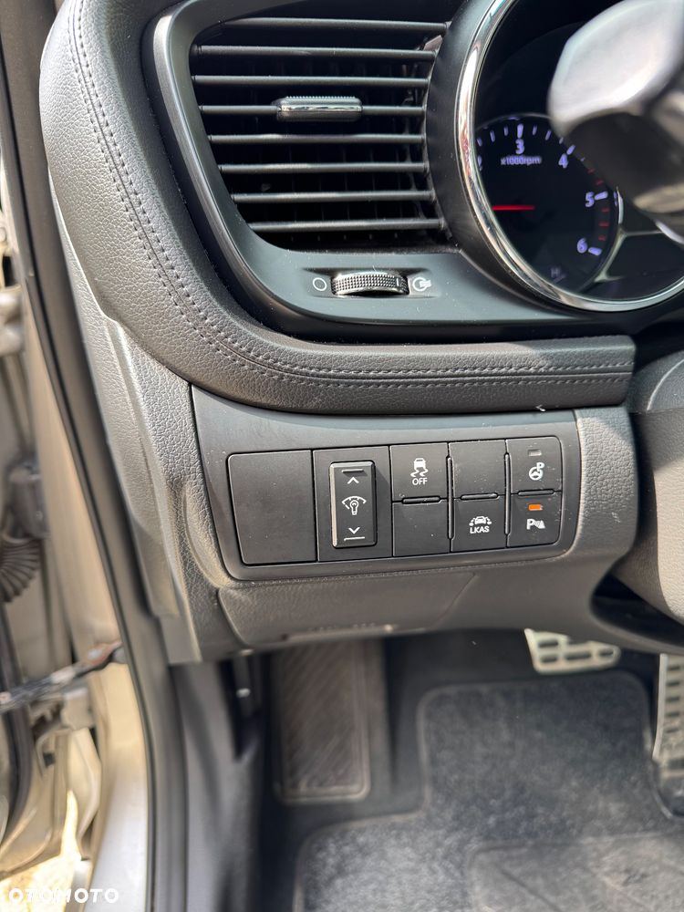 Kia Optima 1.7 CRDi XL - 14