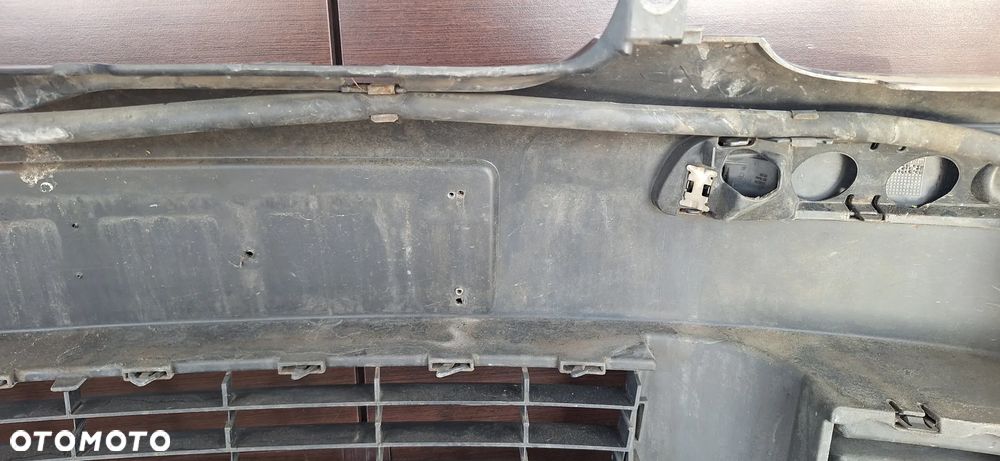 Volkswagen Golf V Zderzak Przód Przedni Kod Lakieru LC5F - 38