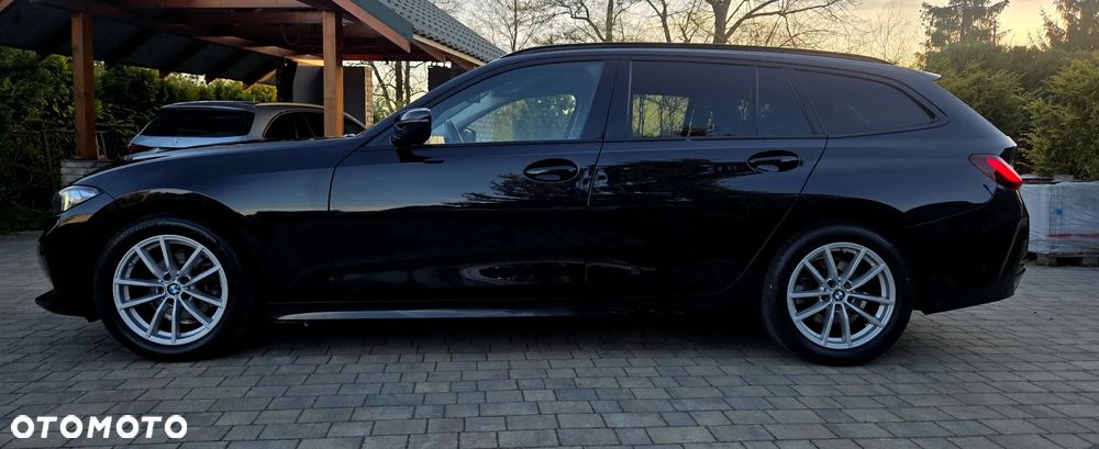 BMW Seria 3 320d M Sport Shadow - 22