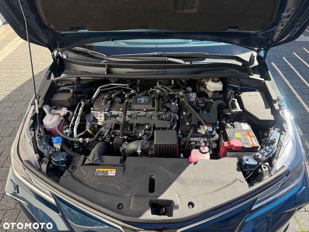 Toyota Corolla 1.8 Hybrid Executive - 27