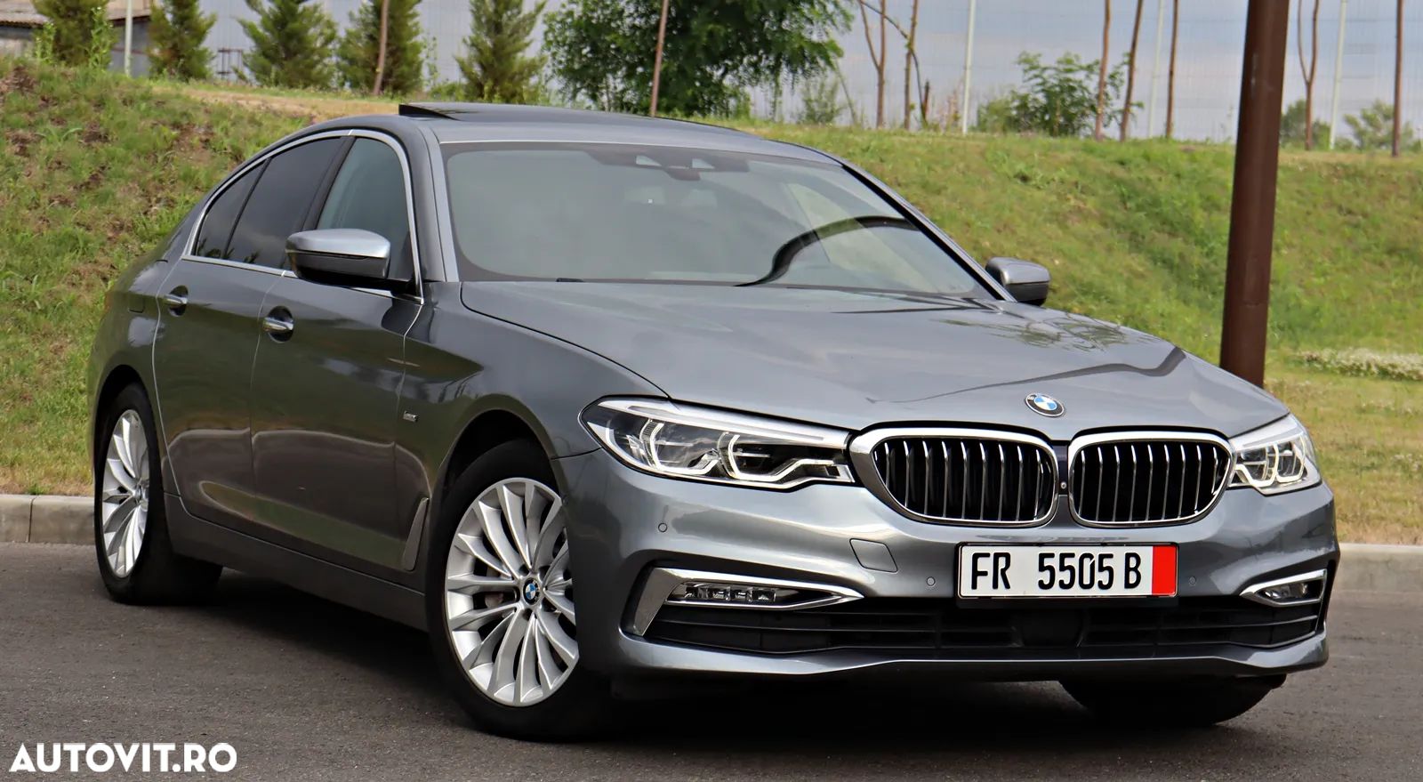 BMW Seria 5 530i AT - 1