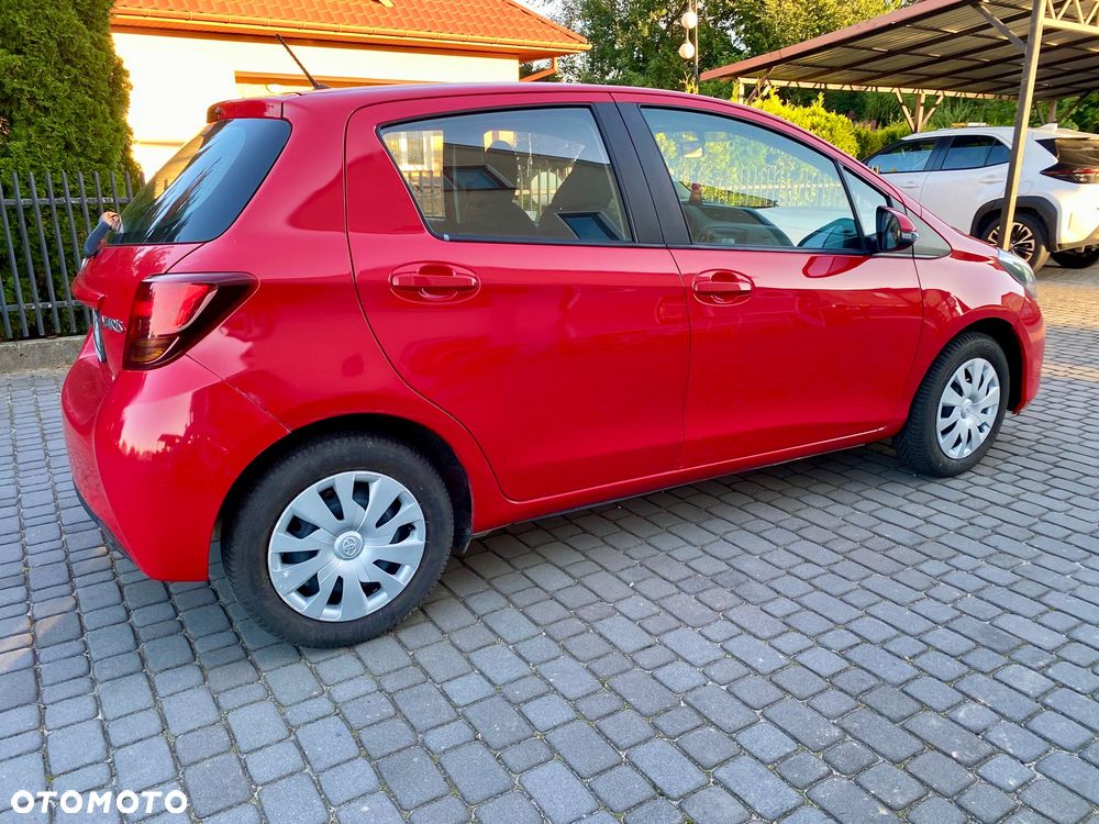 Toyota Yaris 1.0 Life EU6 - 3