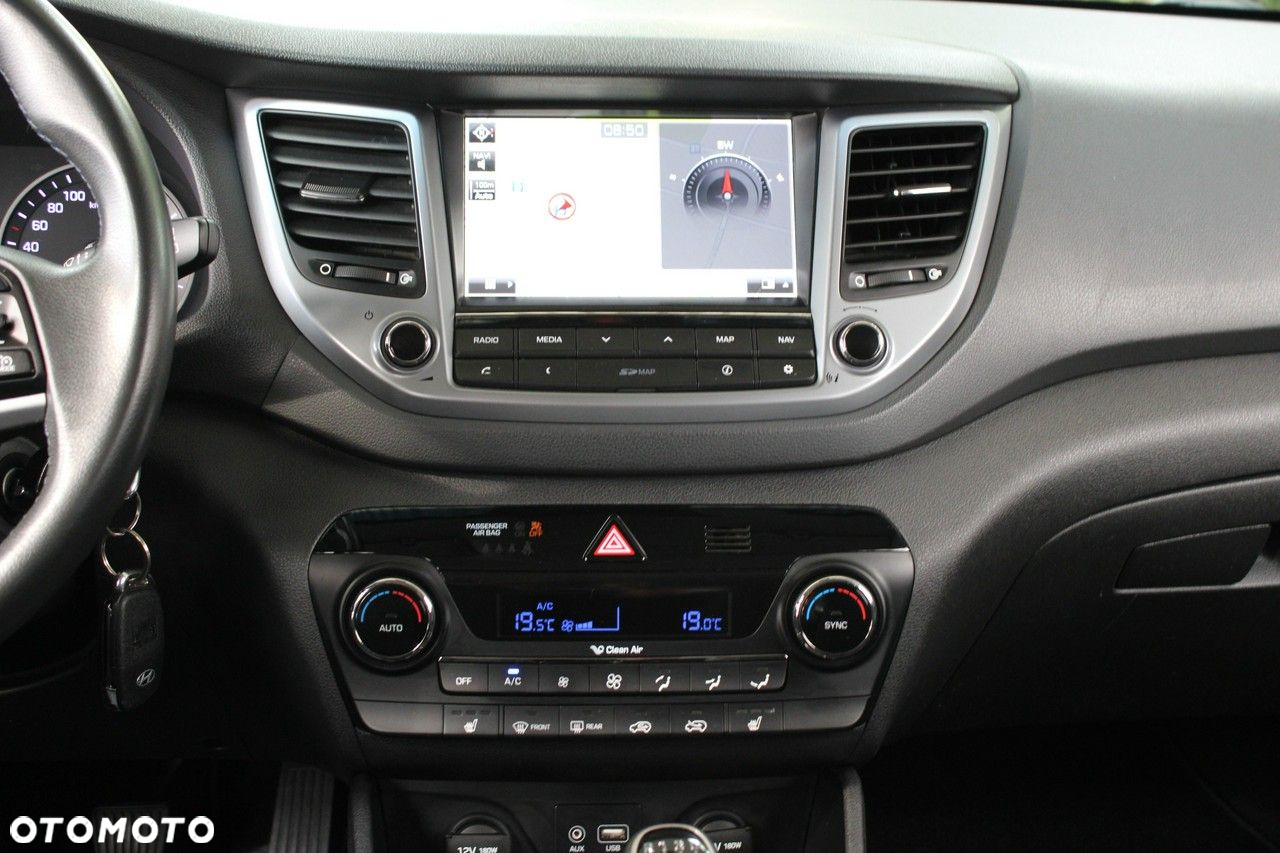 Hyundai Tucson 1.6 GDI BlueDrive Style 2WD - 10