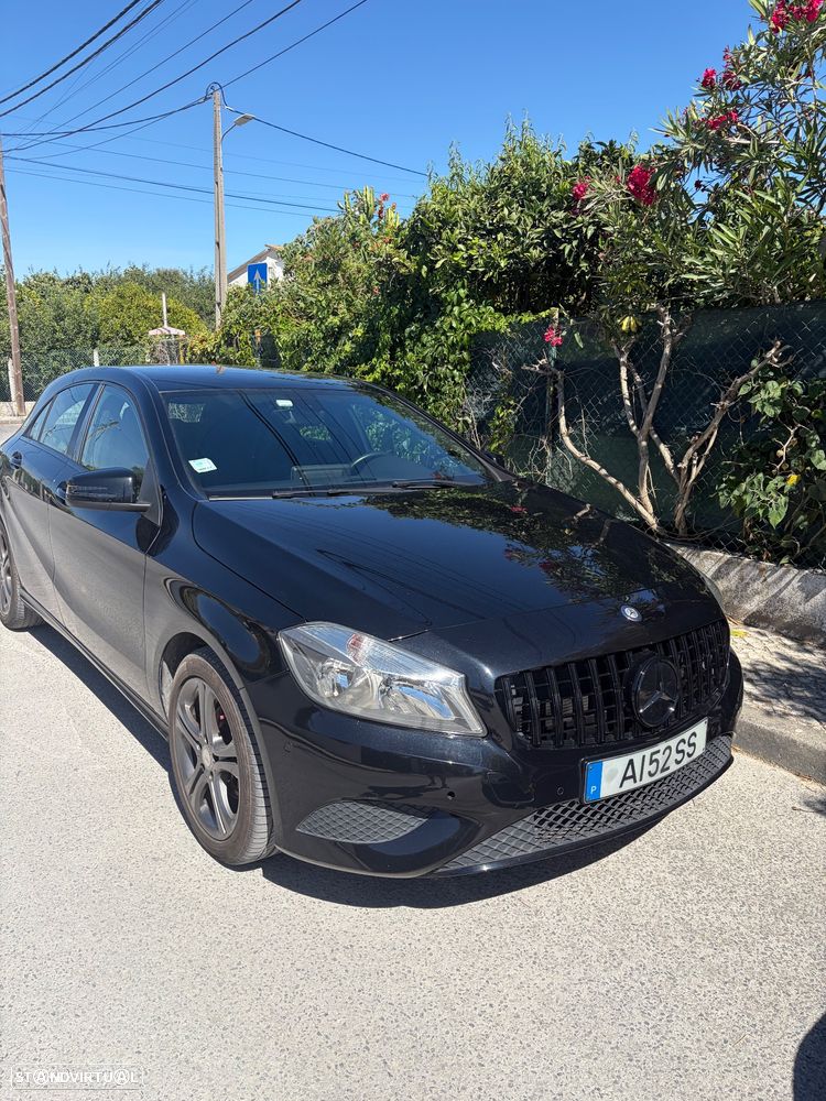 Mercedes-Benz A 180 CDI (BlueEFFICIENCY) Urban - 1