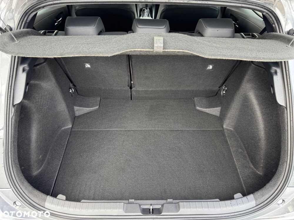 Toyota Corolla 1.8 Hybrid Executive - 20