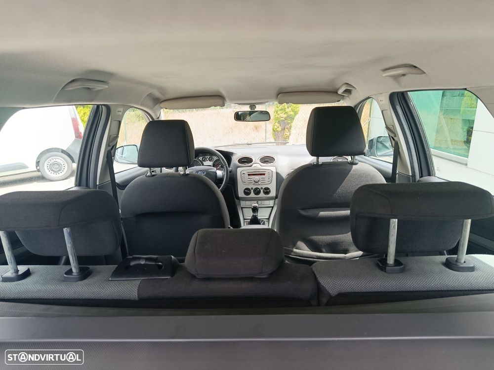 Ford Focus SW 1.6 TDCi Trend - 16