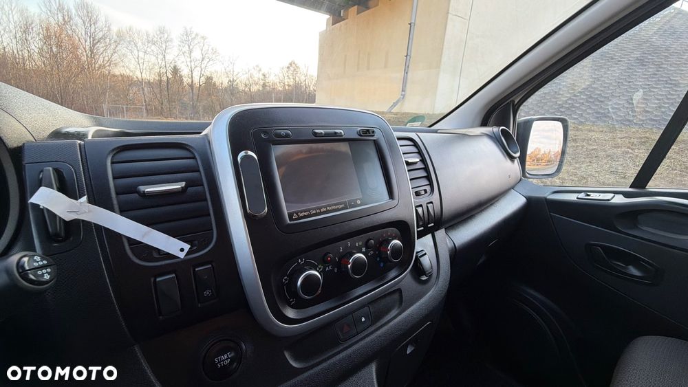 Renault Trafic - 15