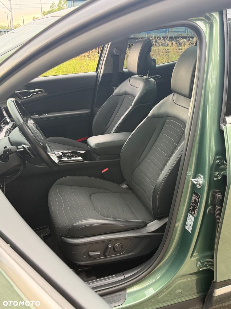 Kia Sportage 1.6 T-GDI HEV Business Line 2WD - 14