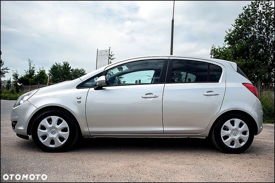 Opel Corsa - 3