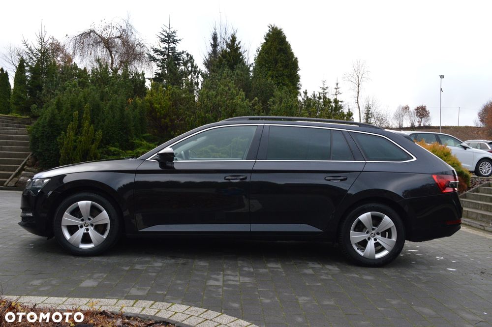 Skoda Superb 2.0 TDI SCR Sportline DSG - 3
