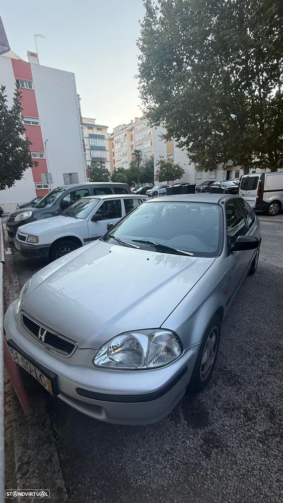 Honda Civic 1.5i LS - 7