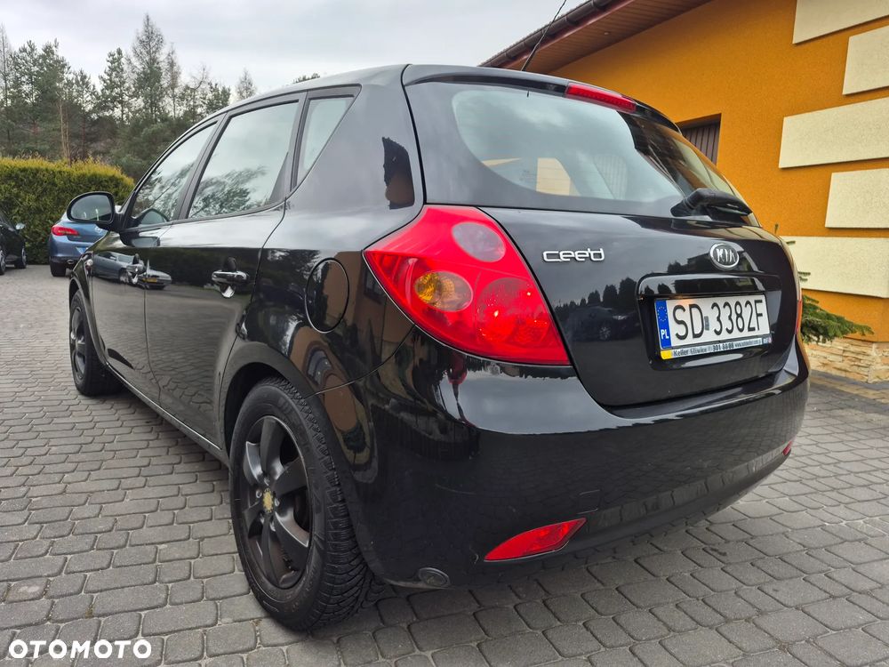 Kia Ceed 1.4 Comfort - 8