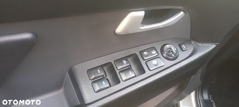 Kia Sportage 2,0 CRDI AWD Spirit - 20