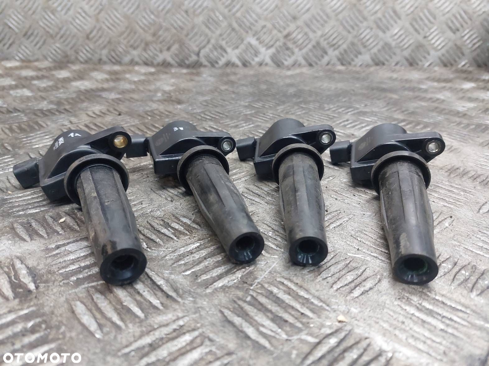 CEWKA ZAPŁONOWA KOMPLET MAZDA 3 I BK 2.0 16V HELLA 5DA NGK U5019 - 2