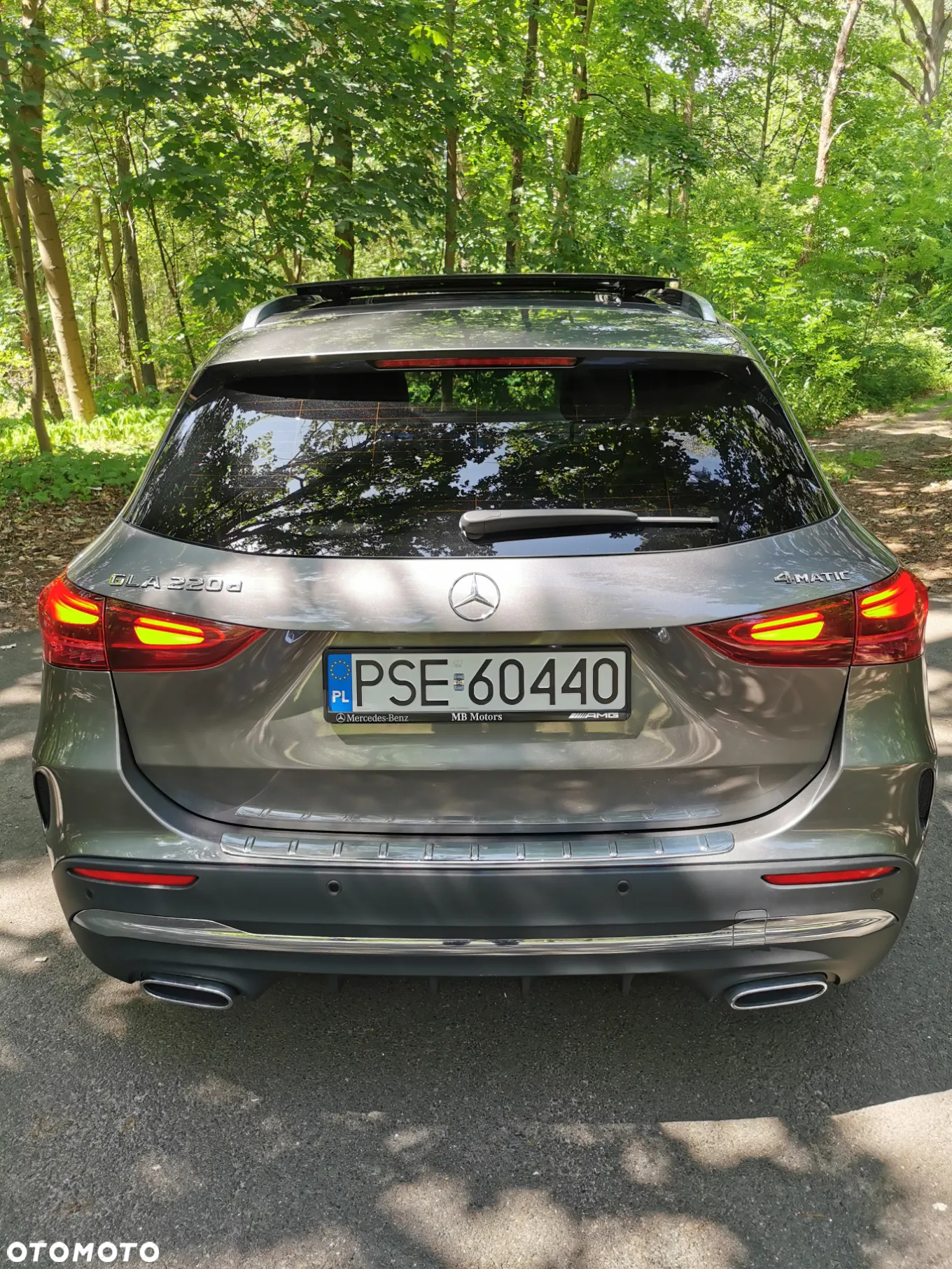 Mercedes-Benz GLA 220 d 4-Matic AMG Line 8G-DCT - 10