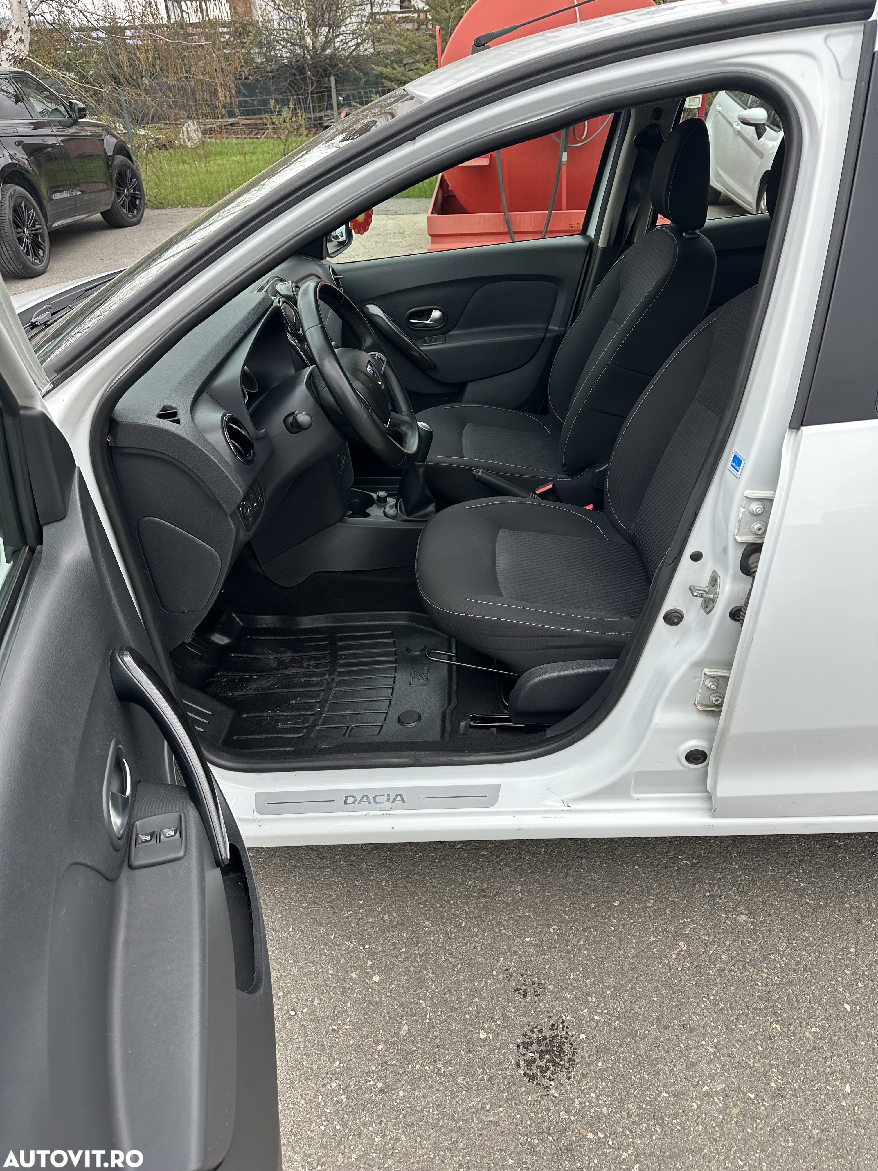 Dacia Logan 1.5 Blue dCi Laureate - 15
