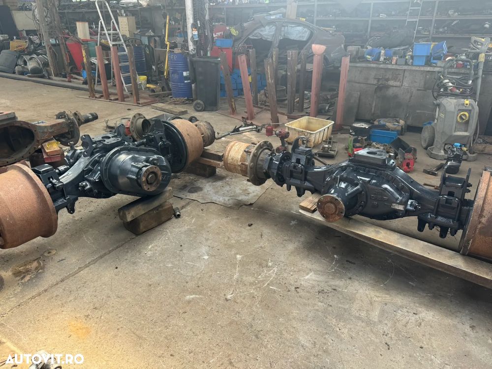 DAF Axe 8X4 6X4 cu multiplicatori Double Drive Bogie 1324709, 1355T axe spate r DAF GINAF 1355T - 1