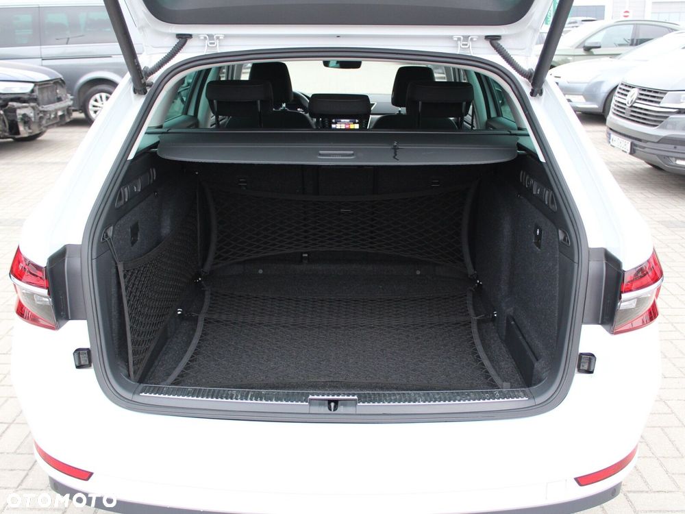 Skoda Superb 2.0 TSI Style DSG - 15