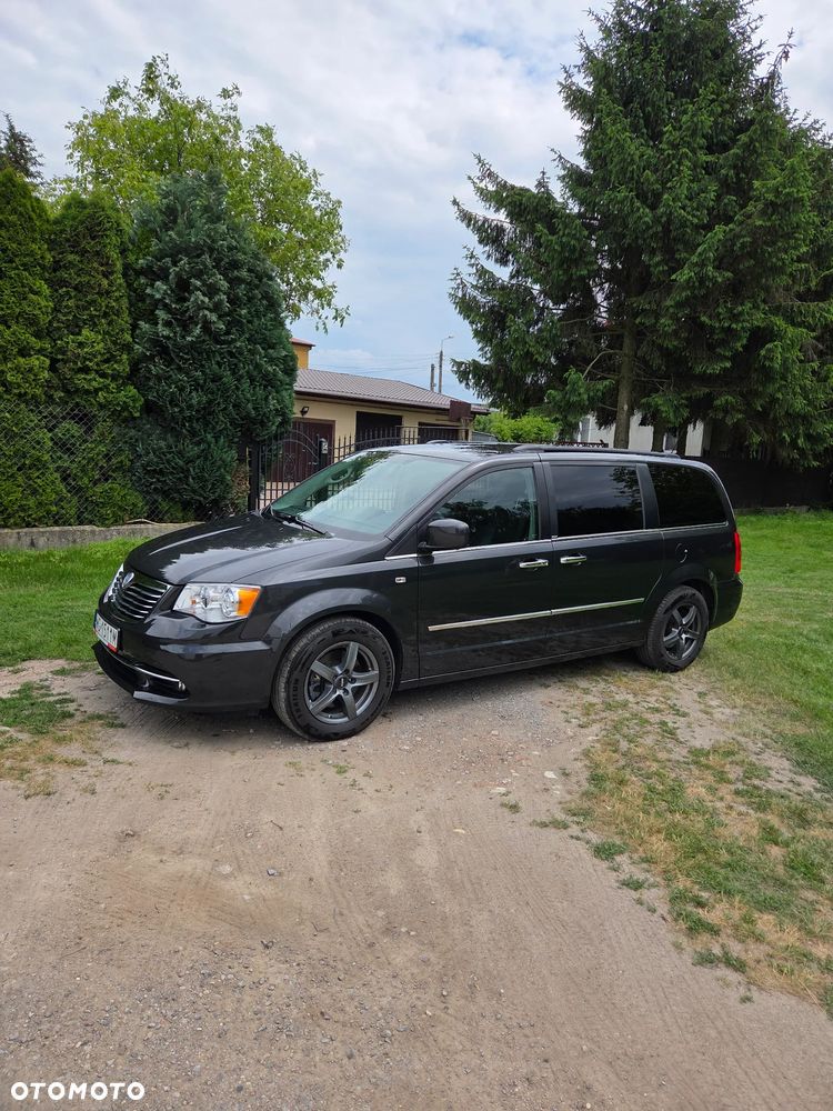 Lancia Voyager 3.6 Gold - 5