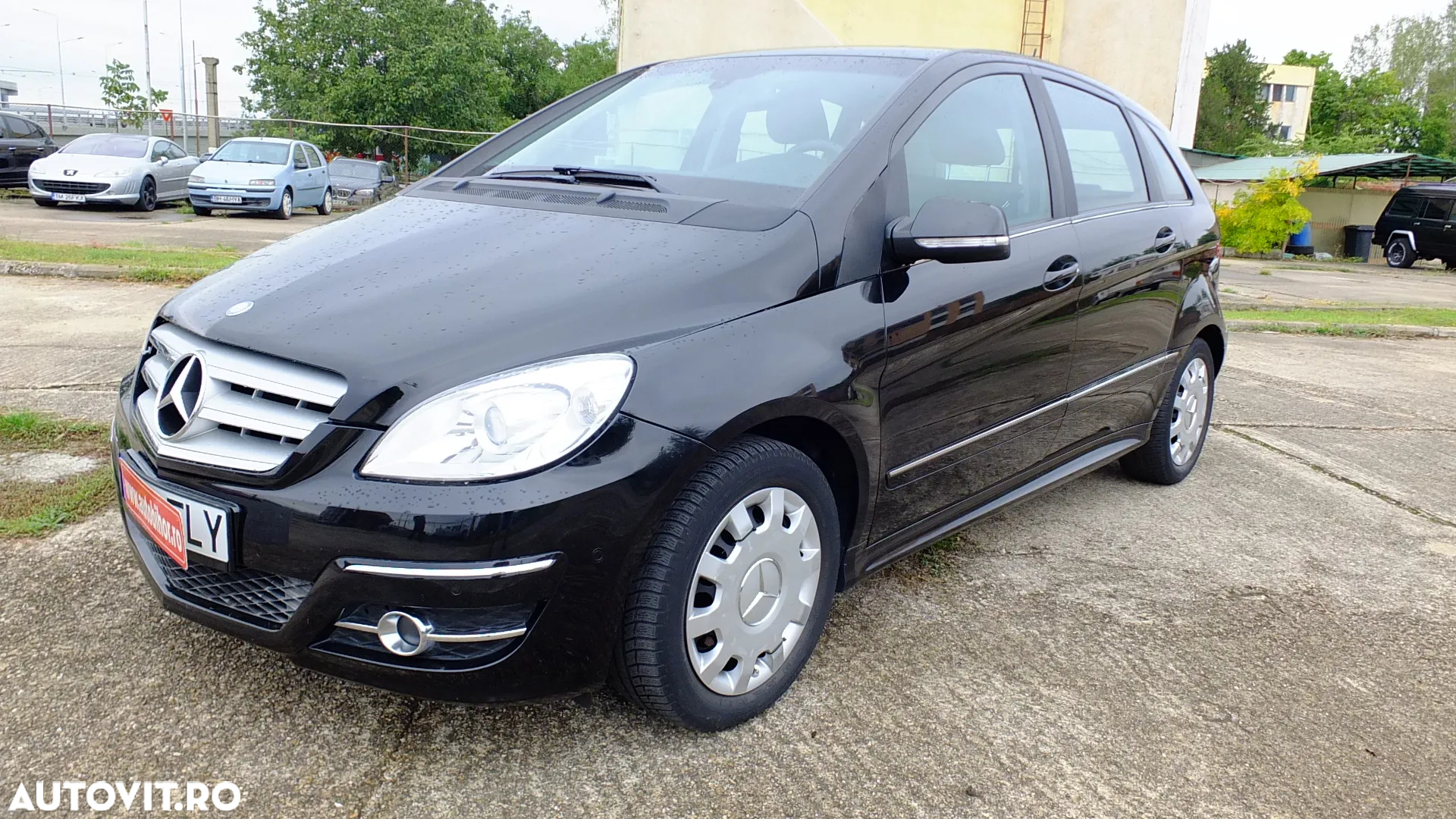 Mercedes-Benz B 180 CDI DPF - 2