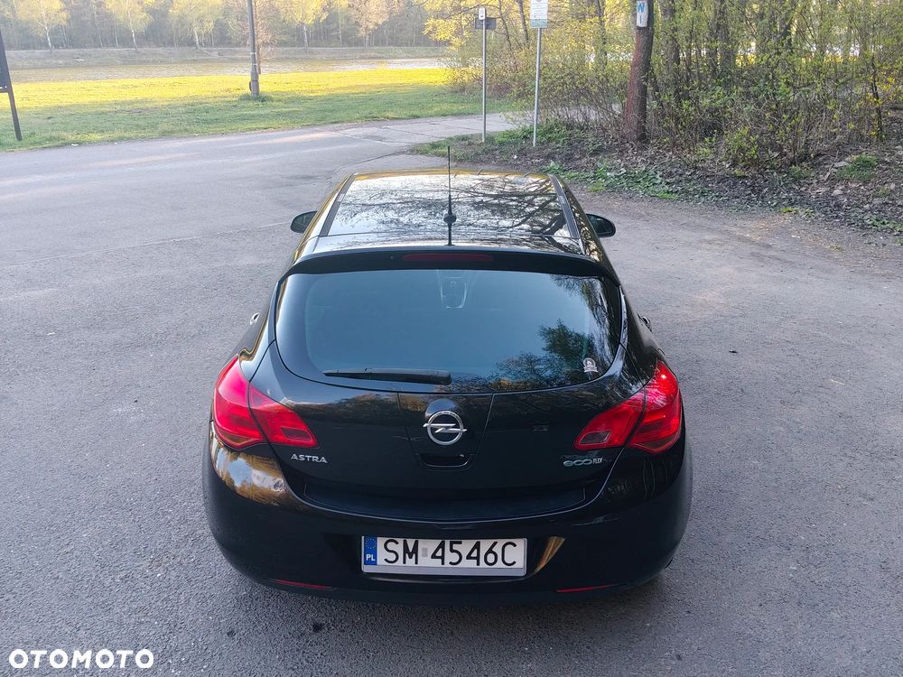 Opel Astra 1.4 ecoFLEX - 13