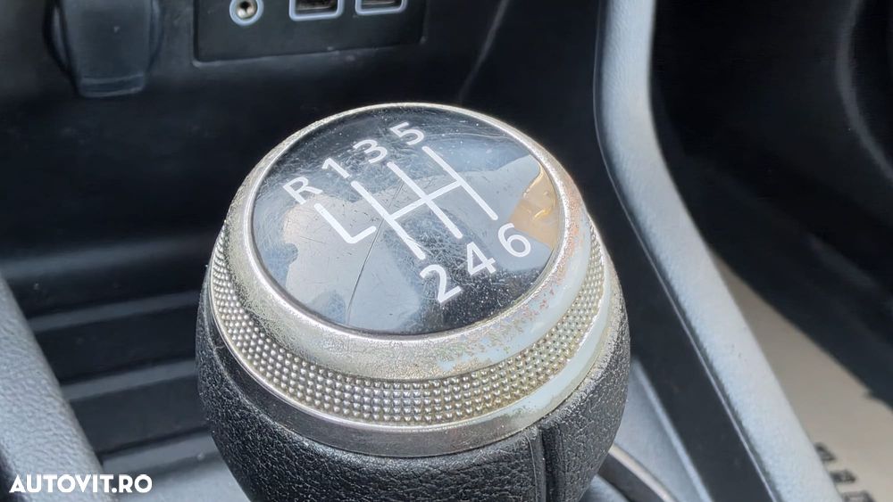 Renault Clio - 19