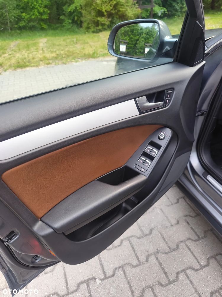 Audi A4 Avant - 13