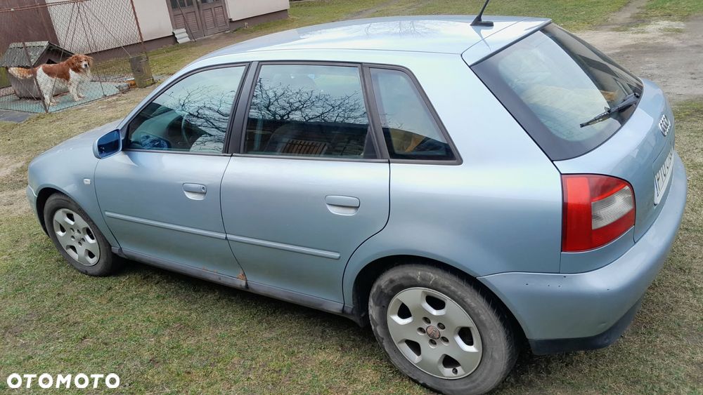 Audi A3 Sportback 1.9 TDI Ambiente - 5