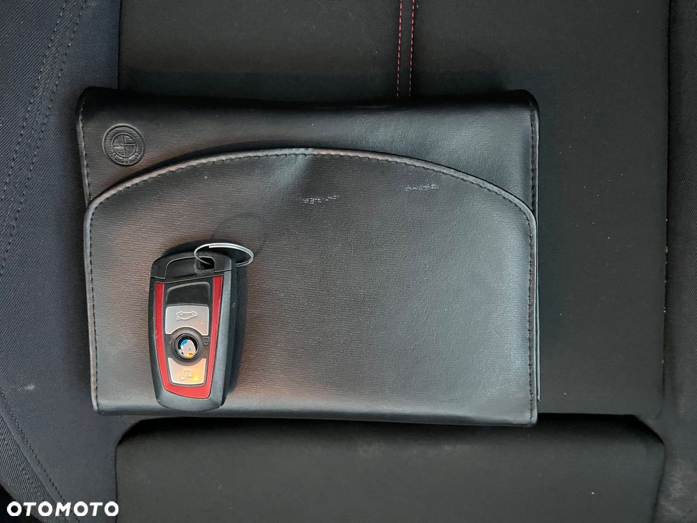 BMW Seria 3 316i Sport Line - 18