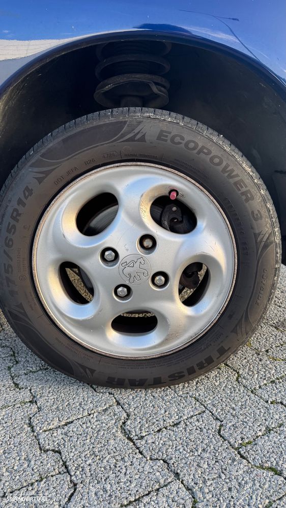 Peugeot 206 1.9 D XT - 36