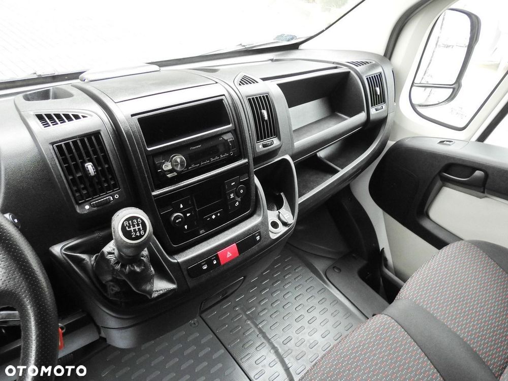 Peugeot BOXER PLANDEKA WINDA 8 PALET WEBASTO KLIMATYZACJA LEDY  165KM - 31