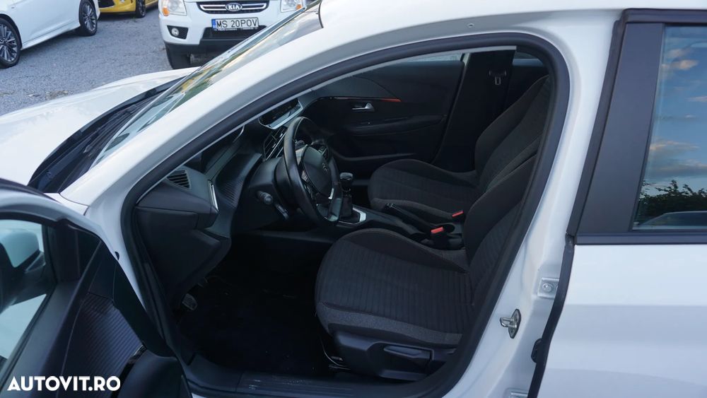 Peugeot 208 BlueHDi 100 GT - 6