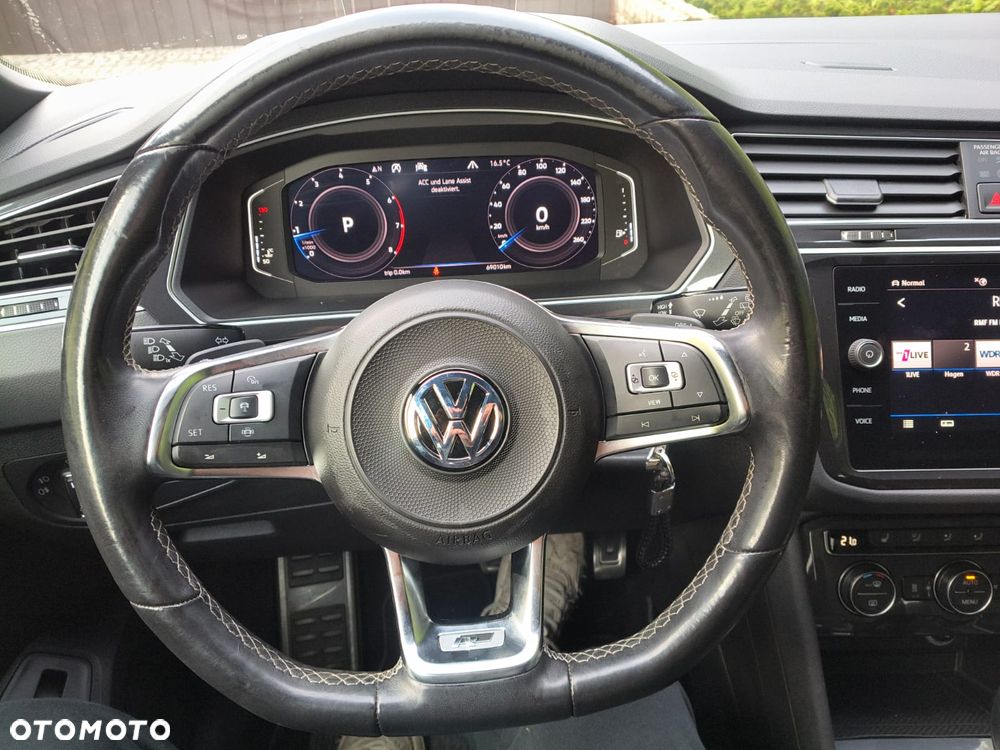 Volkswagen Tiguan - 21