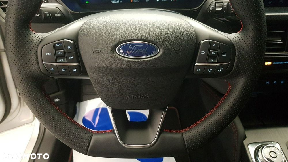 Ford Focus - 22