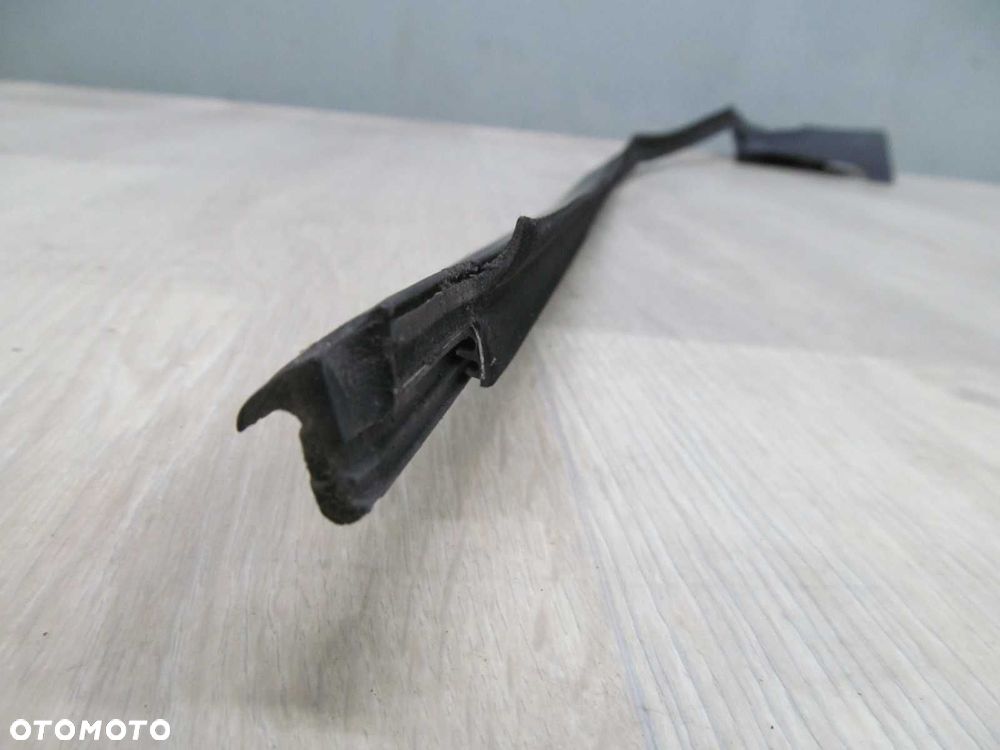 VOLVO C70 06-13 USZCZELKA DRZWI PRAWA 31256623 - 3
