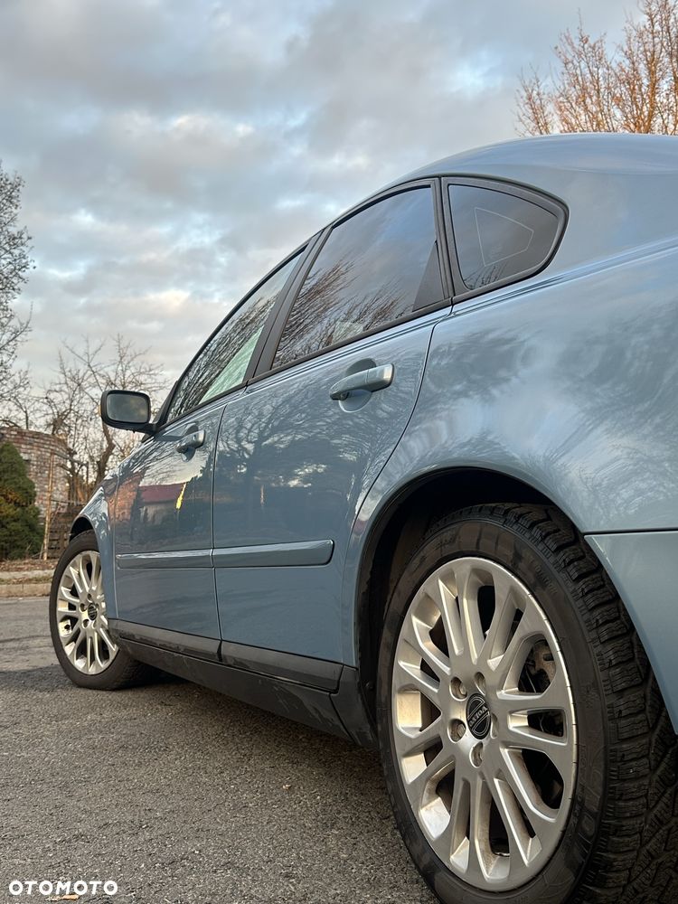 Volvo S40 - 1