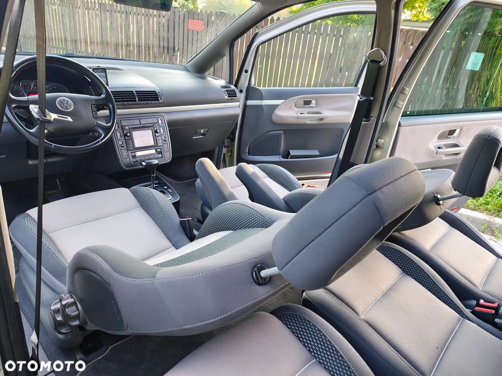 Volkswagen Sharan - 24
