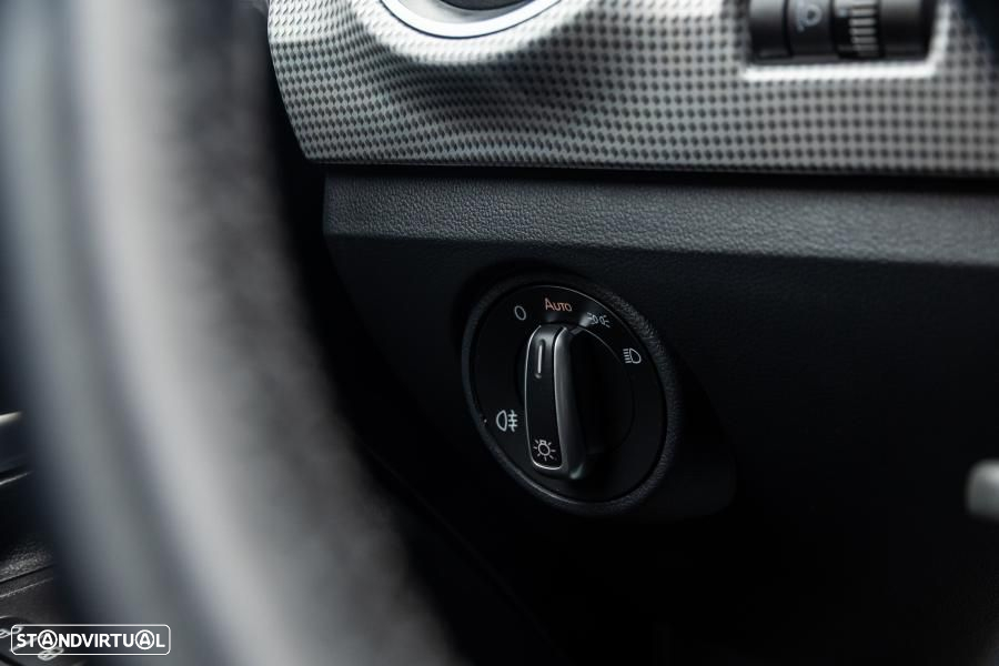 VW e-Up! - 45