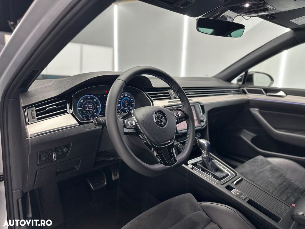Volkswagen Passat 1.4 TSI Plug-In-Hybrid DSG GTE - 11