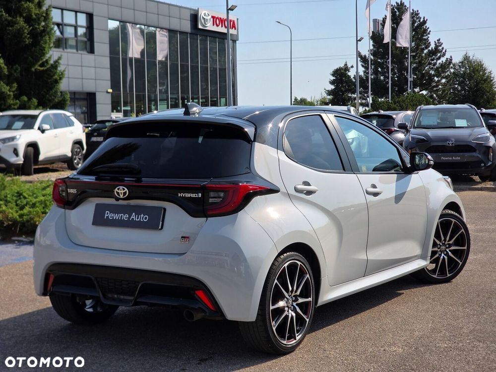 Toyota Yaris - 9
